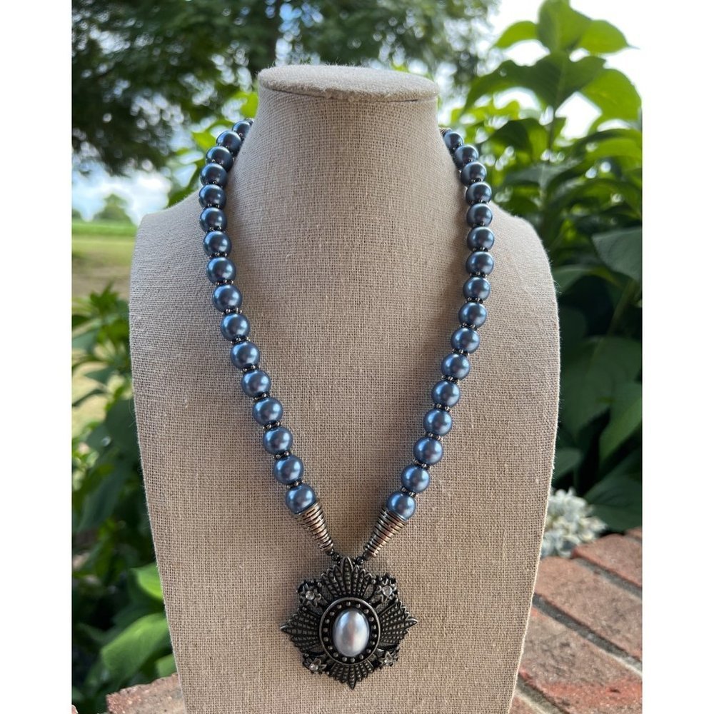 Blue Silver Pearl Pendant And Earrings Set -- 18 55$